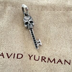 David Yurman key skull new authentic black diamonds